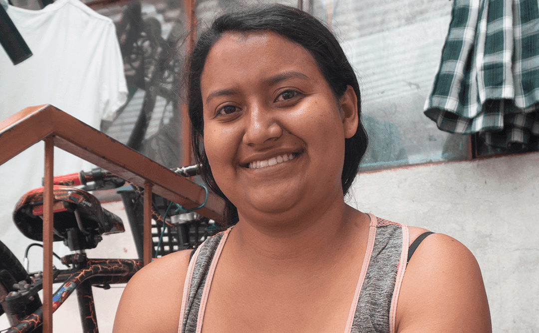 Fotografía 4 de la historia: AYUDA HUMANITARIA PARA SALVAR LA VIDA DE LOS HOGARES